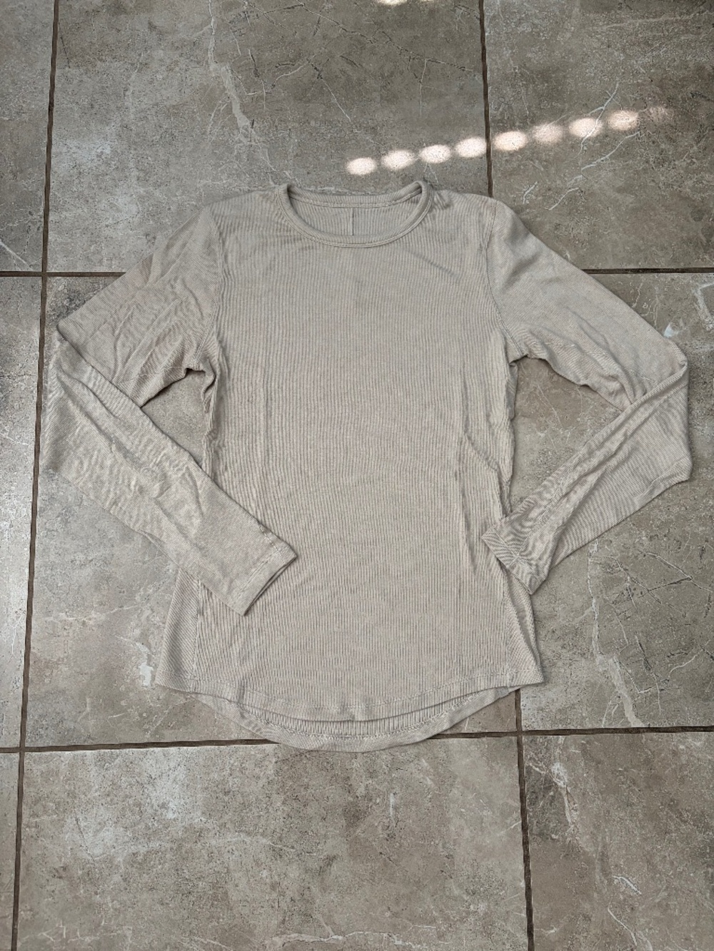 Lululemon Hold Tight Long-Sleeve Shirt - Picture 3 of 7